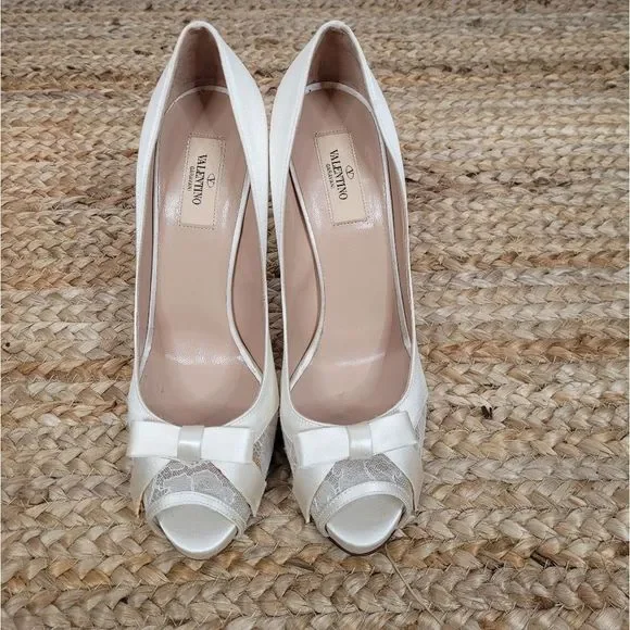 Valentino Ivory White Satin Lace Bow Platform Pump Open Toe Heels 41 - Picture 2 of 10